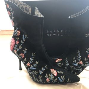 Embroidered  Beverly Feldman Boots